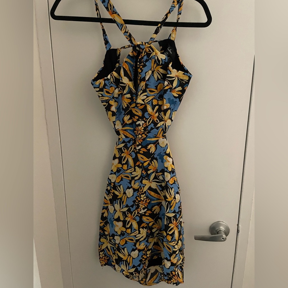 Lulus XS cut-out blue/yellow floral combo mini dress with tie in the back